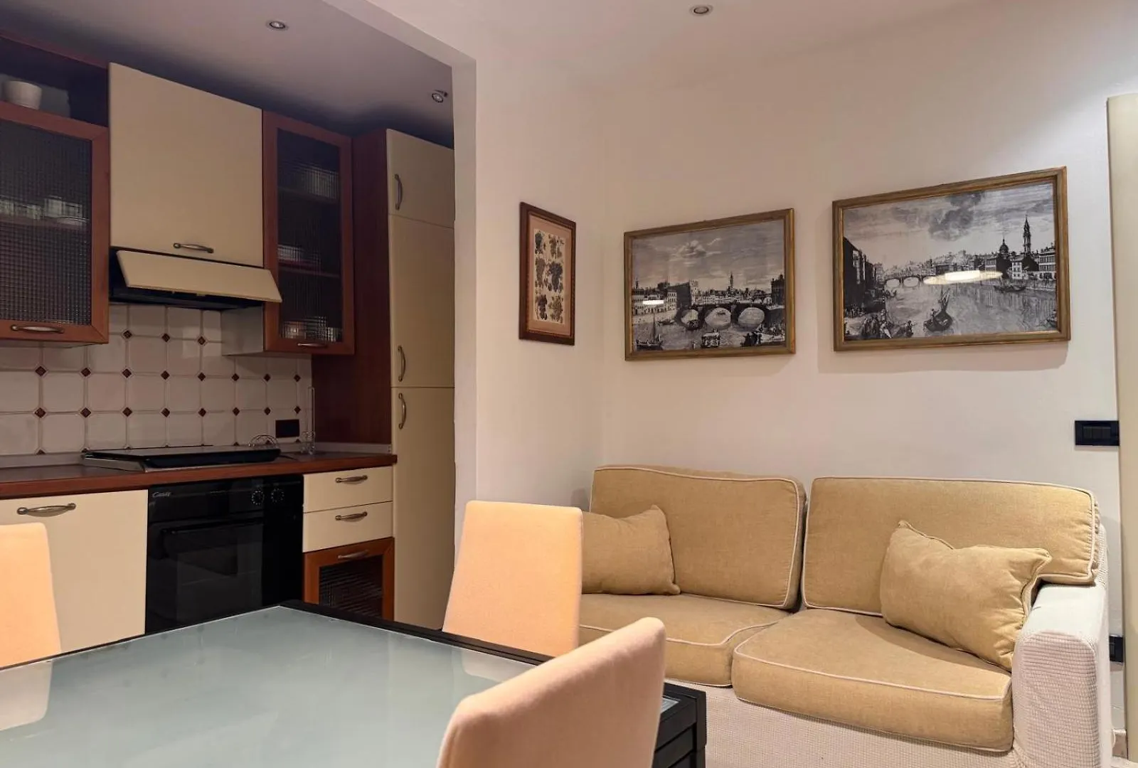 La Luna Suite location